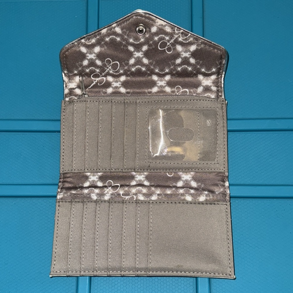 Jessica Simpson Designer Wallet - Picture 2 of 2